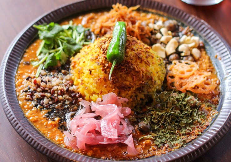 個性派パンケーキとスパイスカレーが楽しめる古民家カフェ「cafe maru」